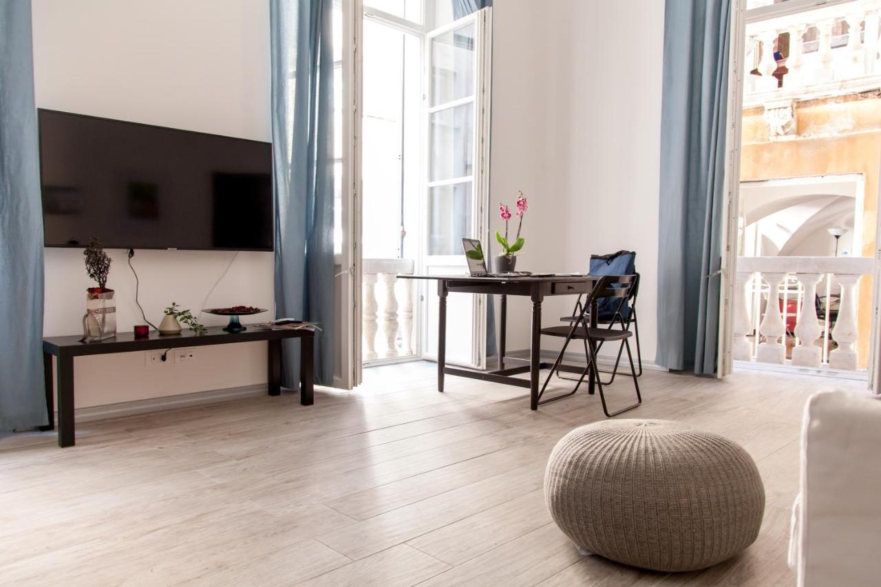 Niu Lux Apartments Генуя Екстер'єр фото